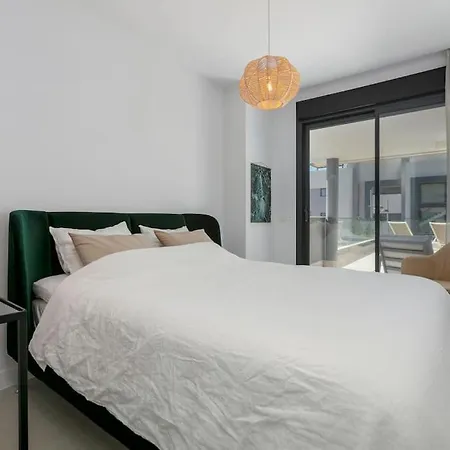 Amazing 4 Bedroom With Pools + Gym - Rdr269 Apartment